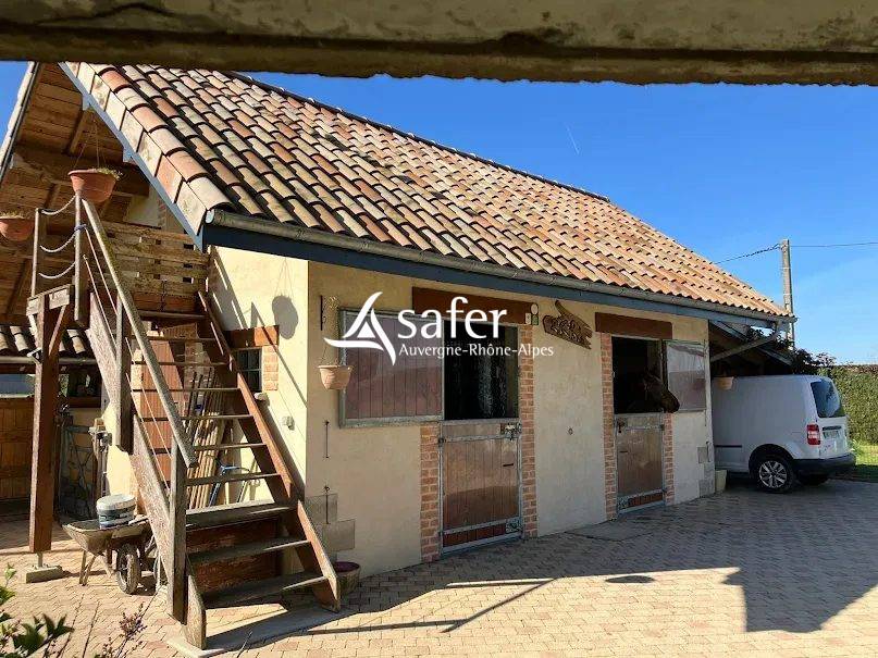 Propriet&agrave; equestre In vendita Ain