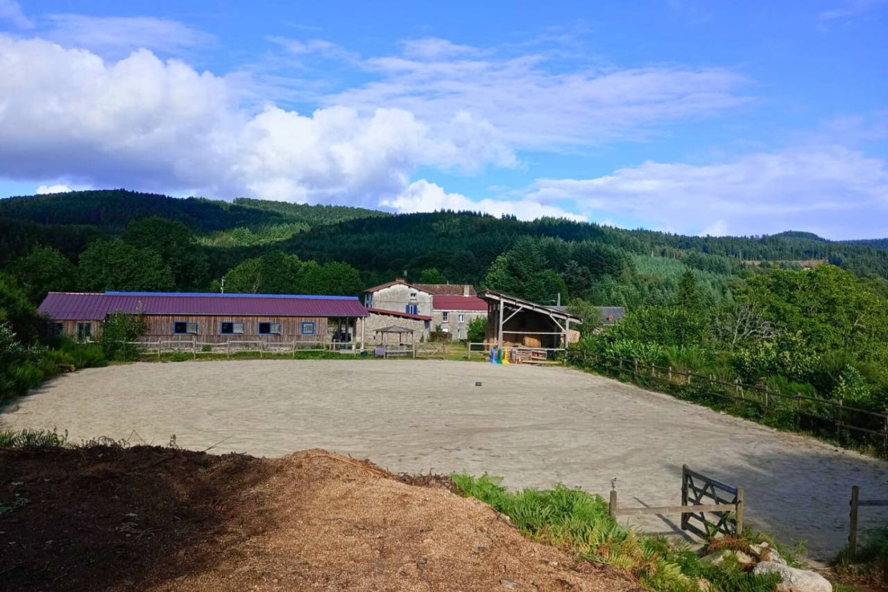 Propriet&agrave; equestre In vendita Puy-de-D&ocirc;me