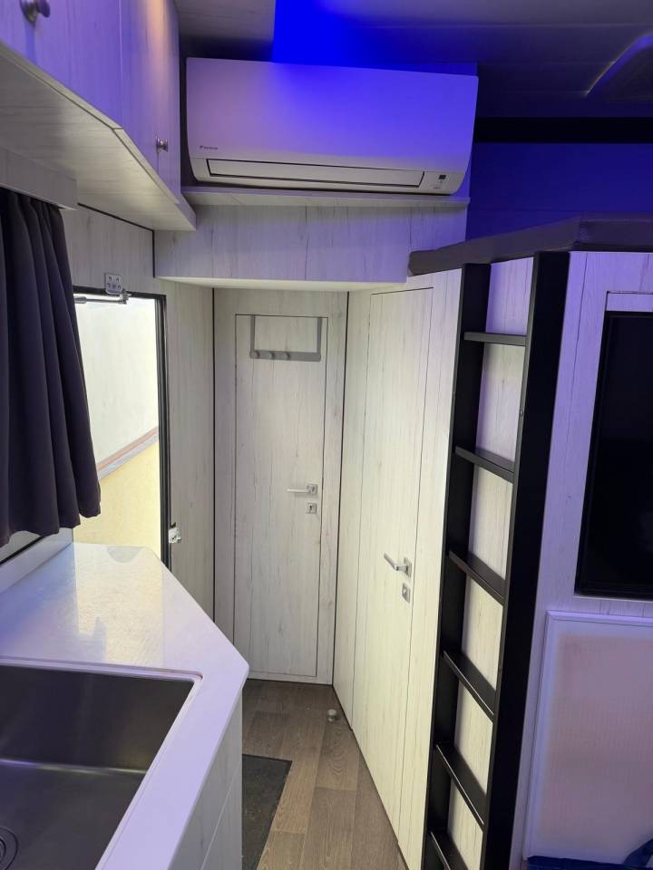 Camion per Cavalli Mercedes MERCEDES-BENZ 0 Occasione