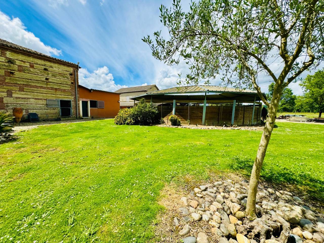 Propriet&agrave; equestre In vendita Tarn-et-Garonne