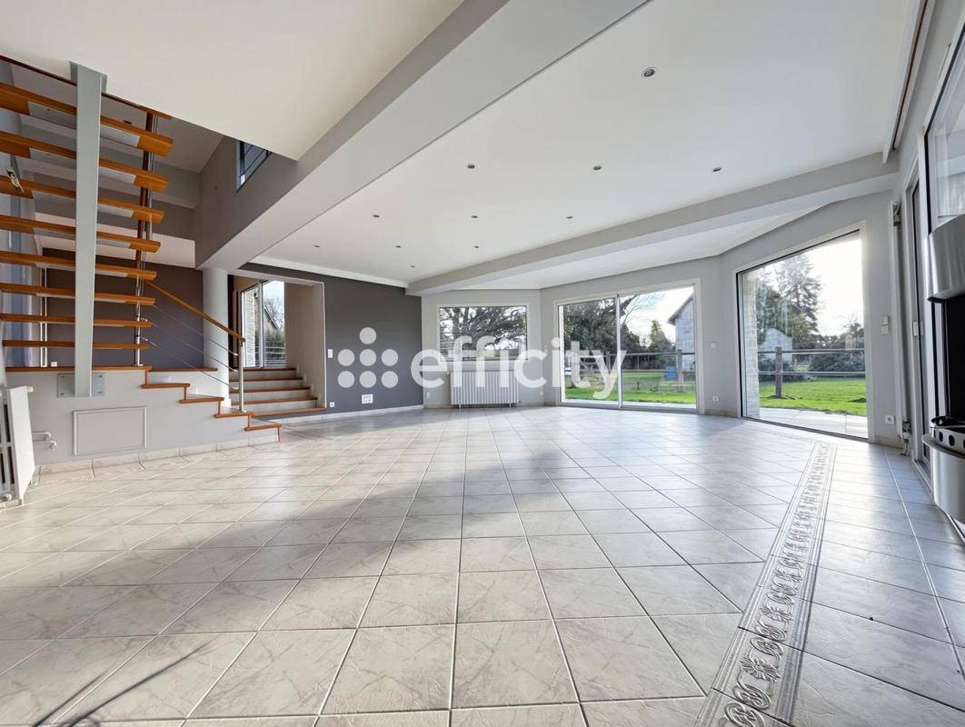 Propriet&agrave; equestre In vendita Eure