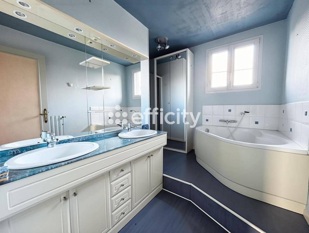 Propriet&agrave; equestre In vendita Eure