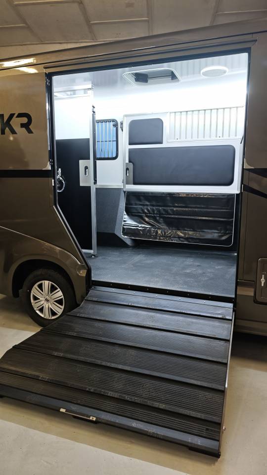 Van per Cavalli Krismar 5p stalles 2026 Nuovo