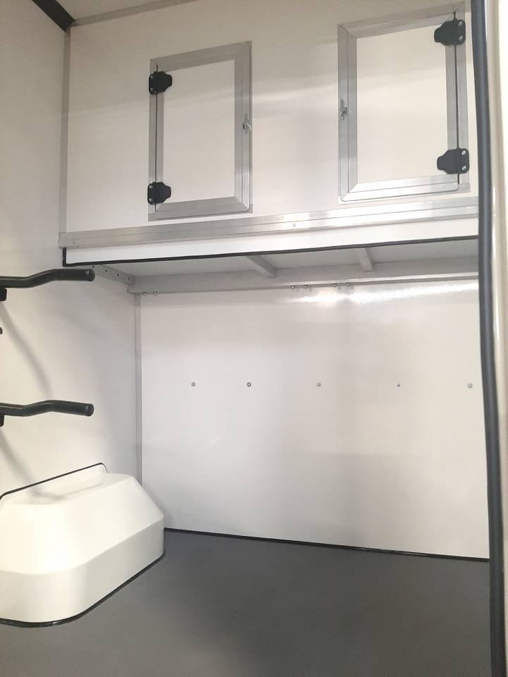 Van per Cavalli Renault Master 2020 Occasione