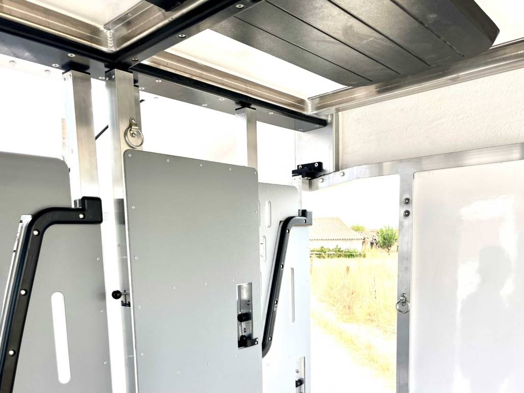 Trailer Bonilla B7 Stall 2 Cavalli 2026 Nuovo