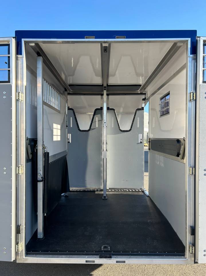 Trailer Bonilla B7 Stall 2 Cavalli 2026 Nuovo