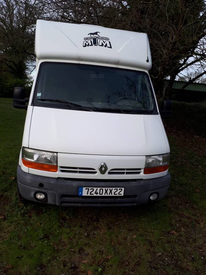 Van per Cavalli Renault Master 2000 Occasione