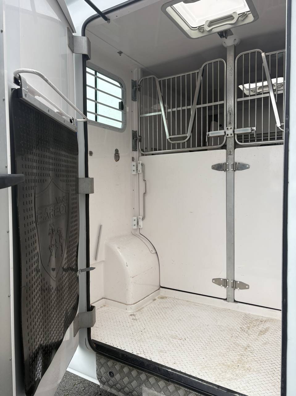 Van per Cavalli Barbot  2015 Occasione