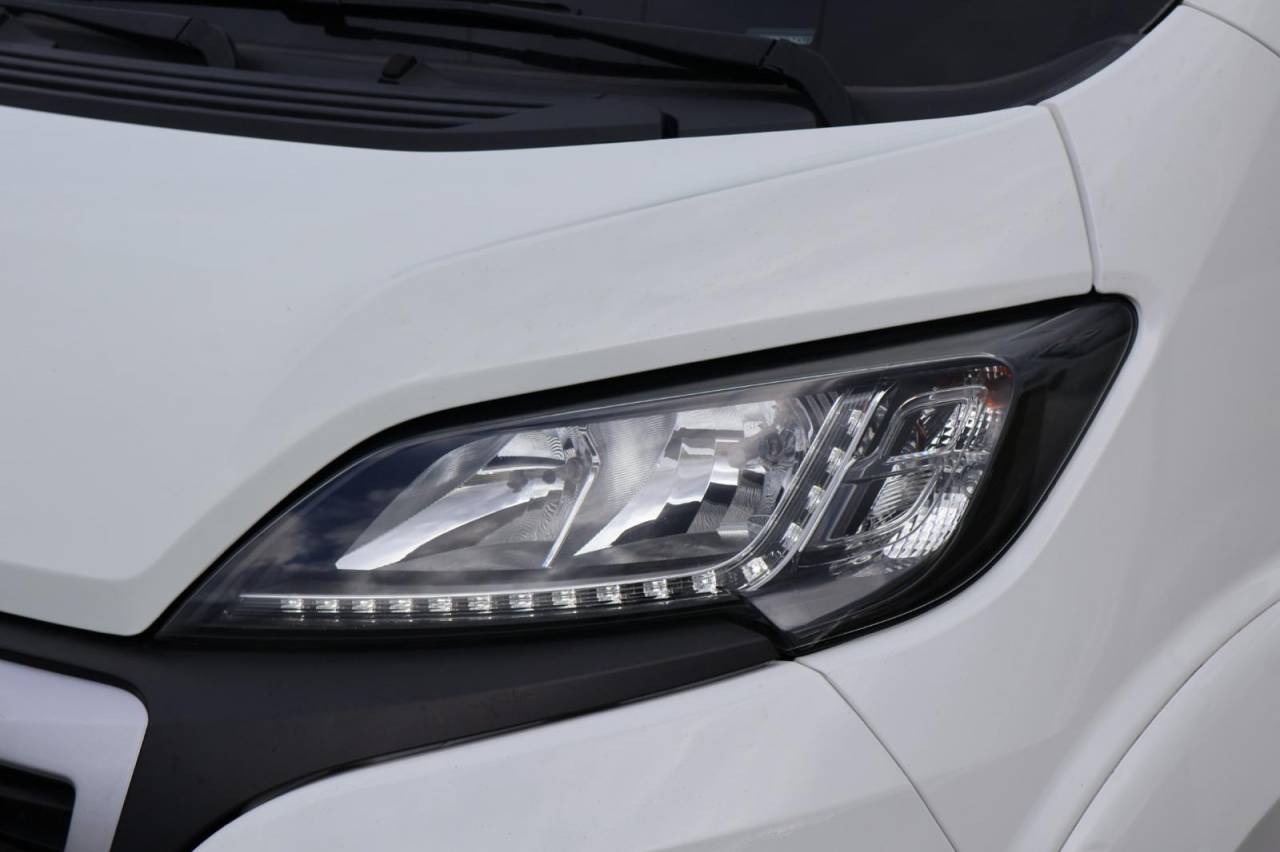 Van per Cavalli Theault THEAULT PROTEO 3.0 180CH 2015 Occasione