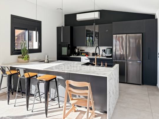 Propriet&agrave; equestre In vendita Haute-Savoie