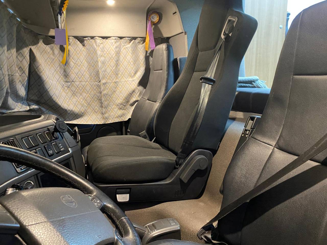 Camion per Cavalli Volvo fm 2012 Occasione