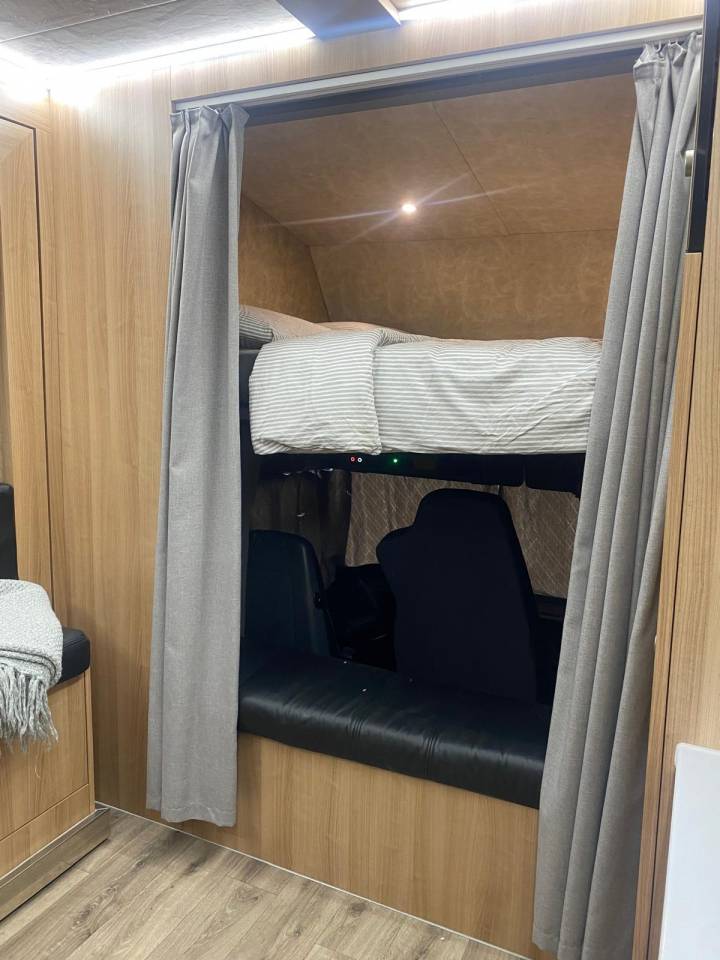 Camion per Cavalli Volvo fm 2012 Occasione