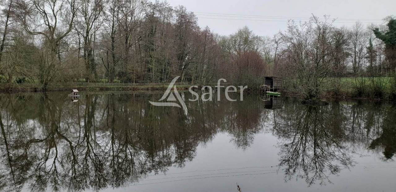 Propriet&agrave; rurale In vendita Vend&eacute;e