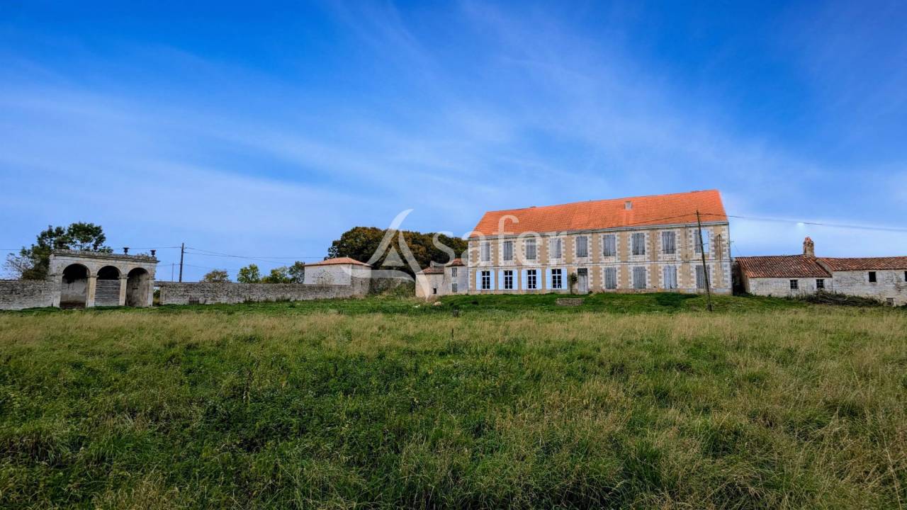 Propriet&agrave; rurale In vendita Deux-S&egrave;vres