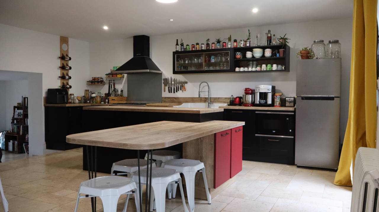 Propriet&agrave; equestre In vendita Charente