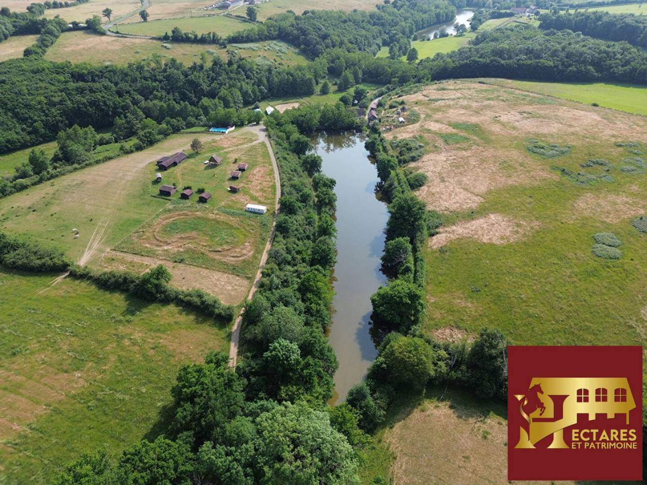 Propriet&agrave; equestre In vendita Sa&ocirc;ne-et-Loire