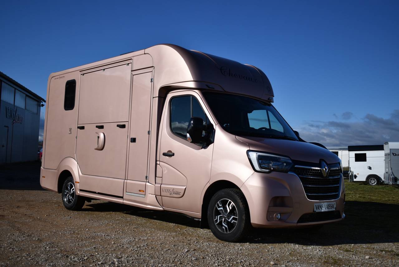 Van per Cavalli Laissac Utilitari Master 2021 Occasione