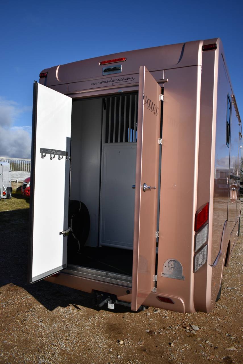 Van per Cavalli Laissac Utilitari Master 2021 Occasione