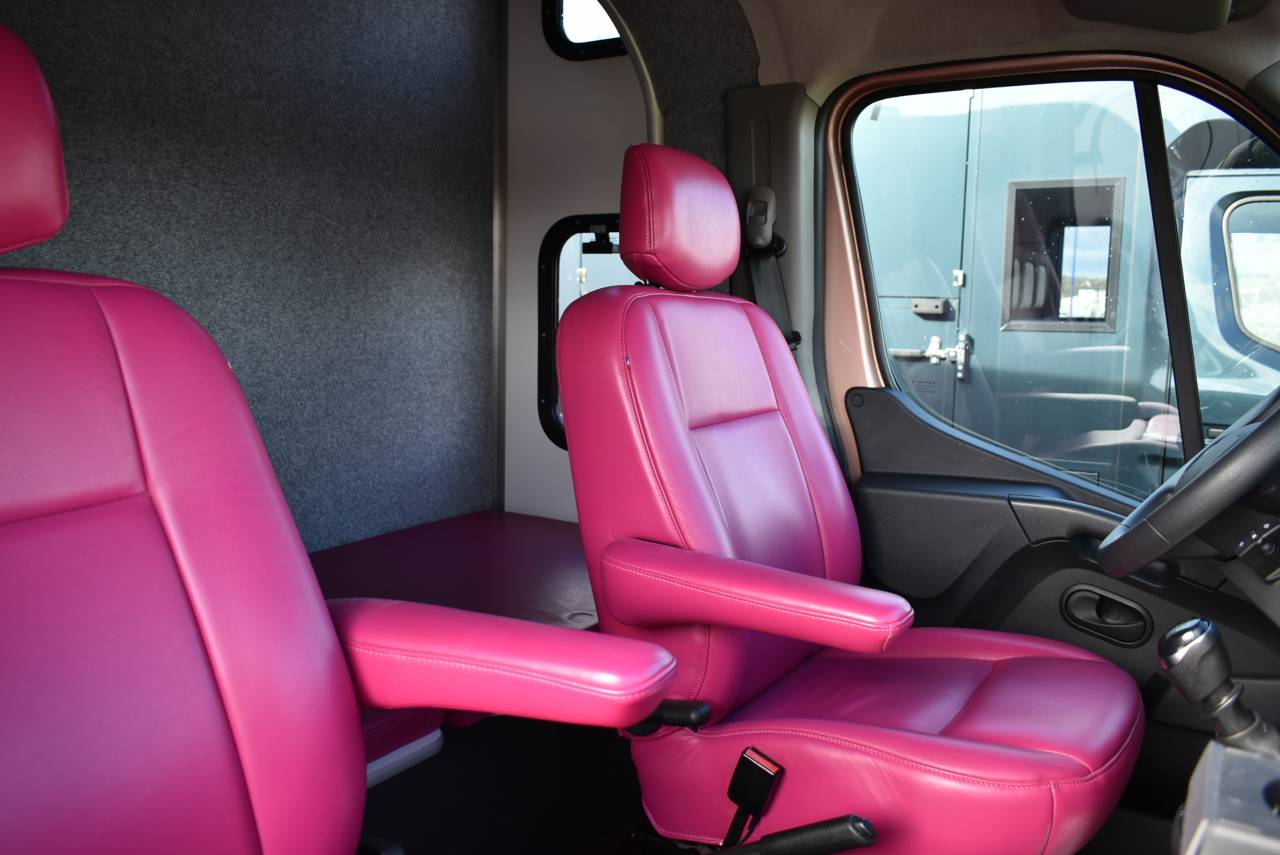 Van per Cavalli Laissac Utilitari Master 2021 Occasione