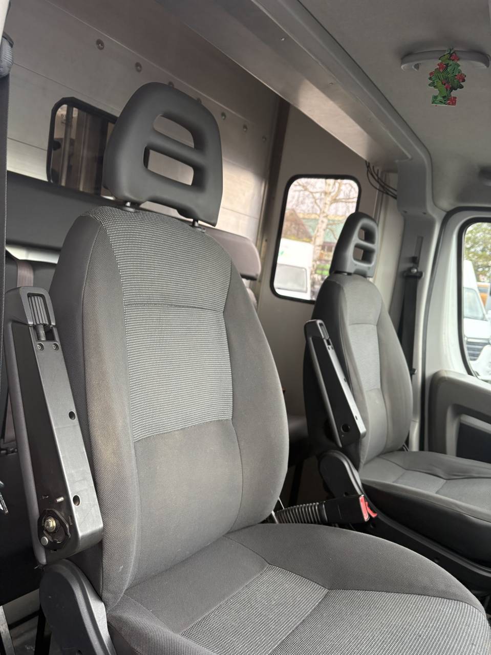 Van per Cavalli Les Vans Roussel  2008 Occasione