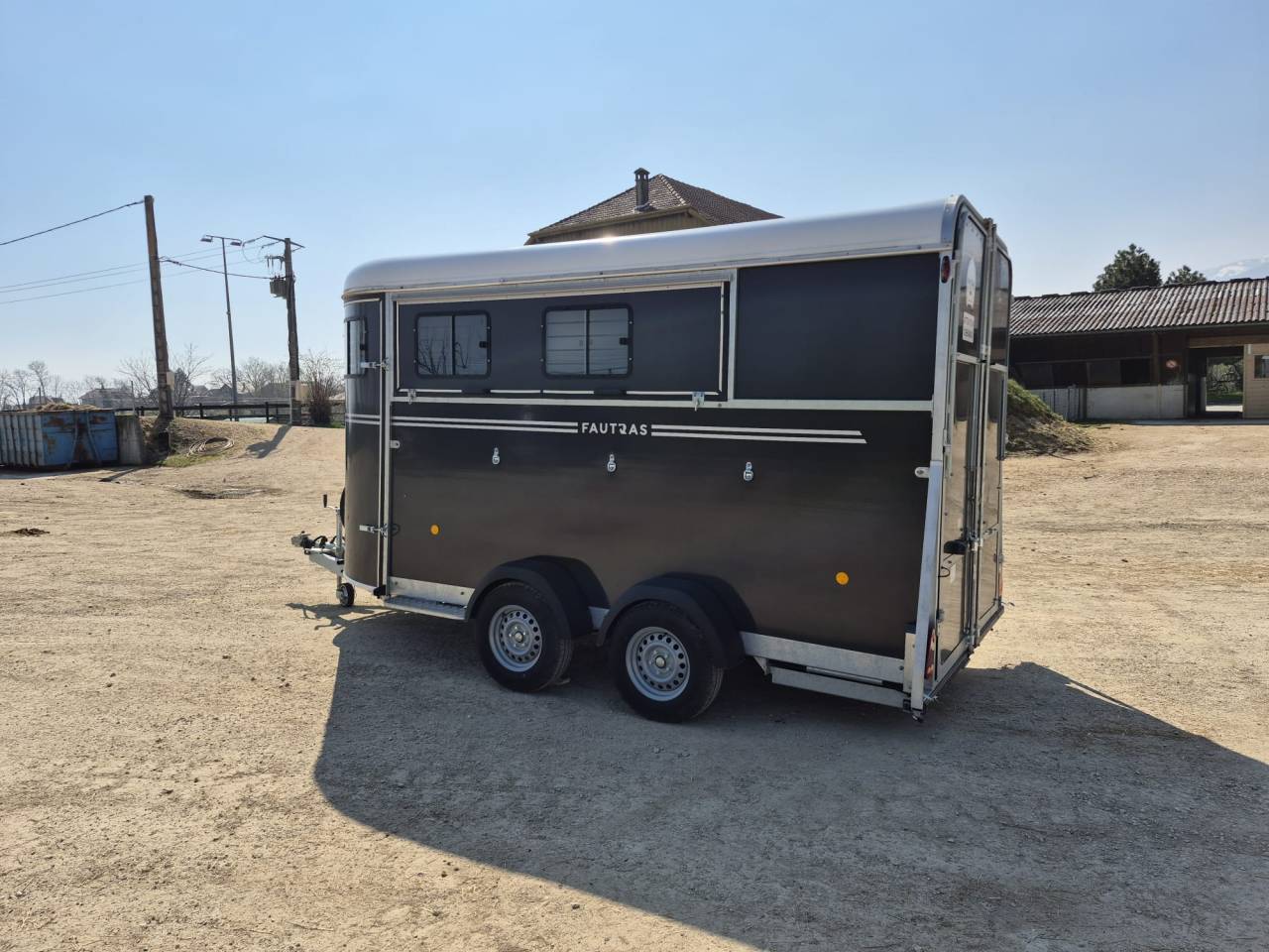 Trailer Fautras oblic +3 3 Cavalli 2026 Nuovo