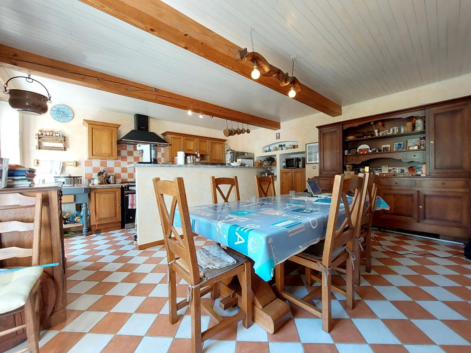 Propriet&agrave; equestre In vendita Charente-Maritime