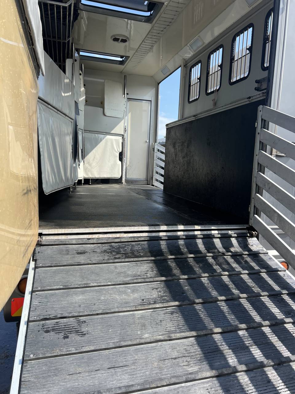 Camion per Cavalli Mercedes Atego 2004 Occasione