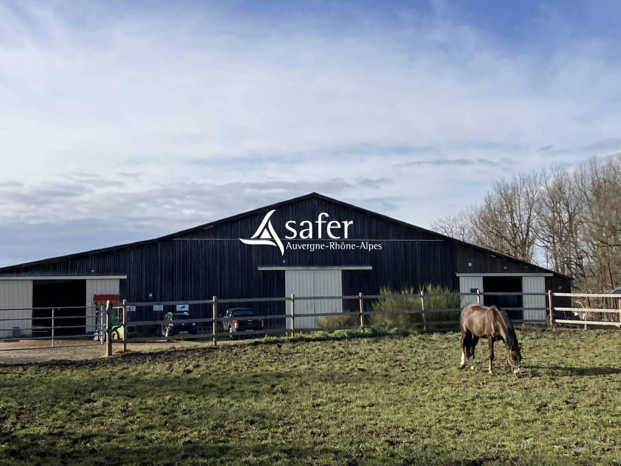 Propriet&agrave; equestre In vendita Dr&ocirc;me