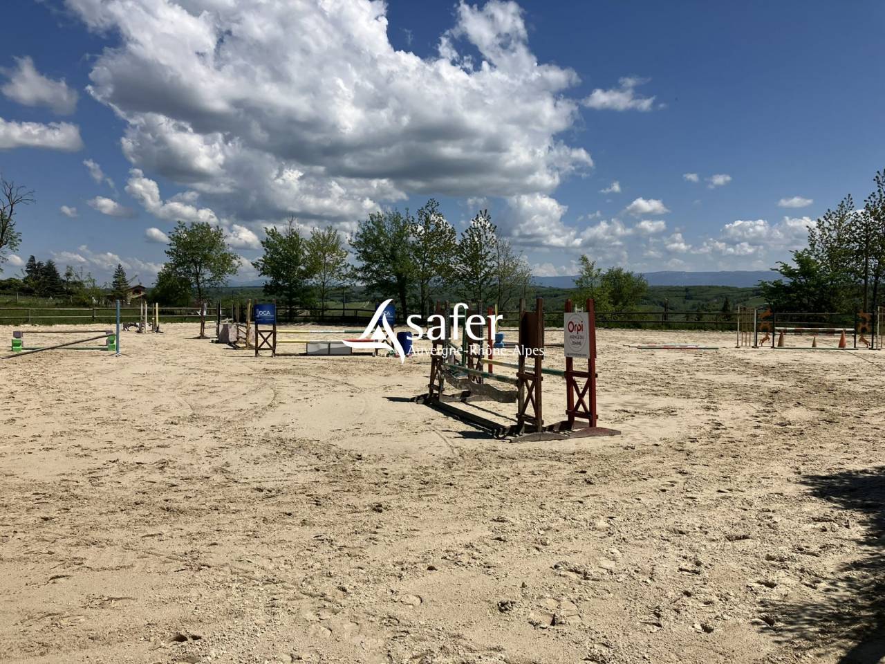 Propriet&agrave; equestre In vendita Dr&ocirc;me