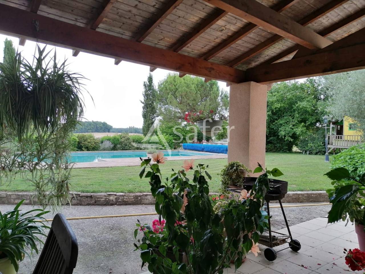 Propriet&agrave; equestre In vendita Charente