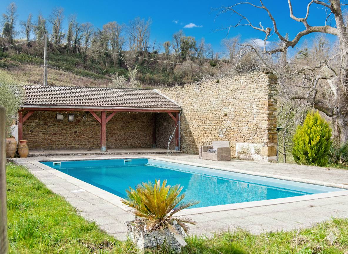 Centro di stagione cavallo In vendita Pyr&eacute;n&eacute;es-Atlantiques