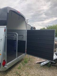 Trailer Humbaur EQUITOS 2 Cavalli 2026 Nuovo