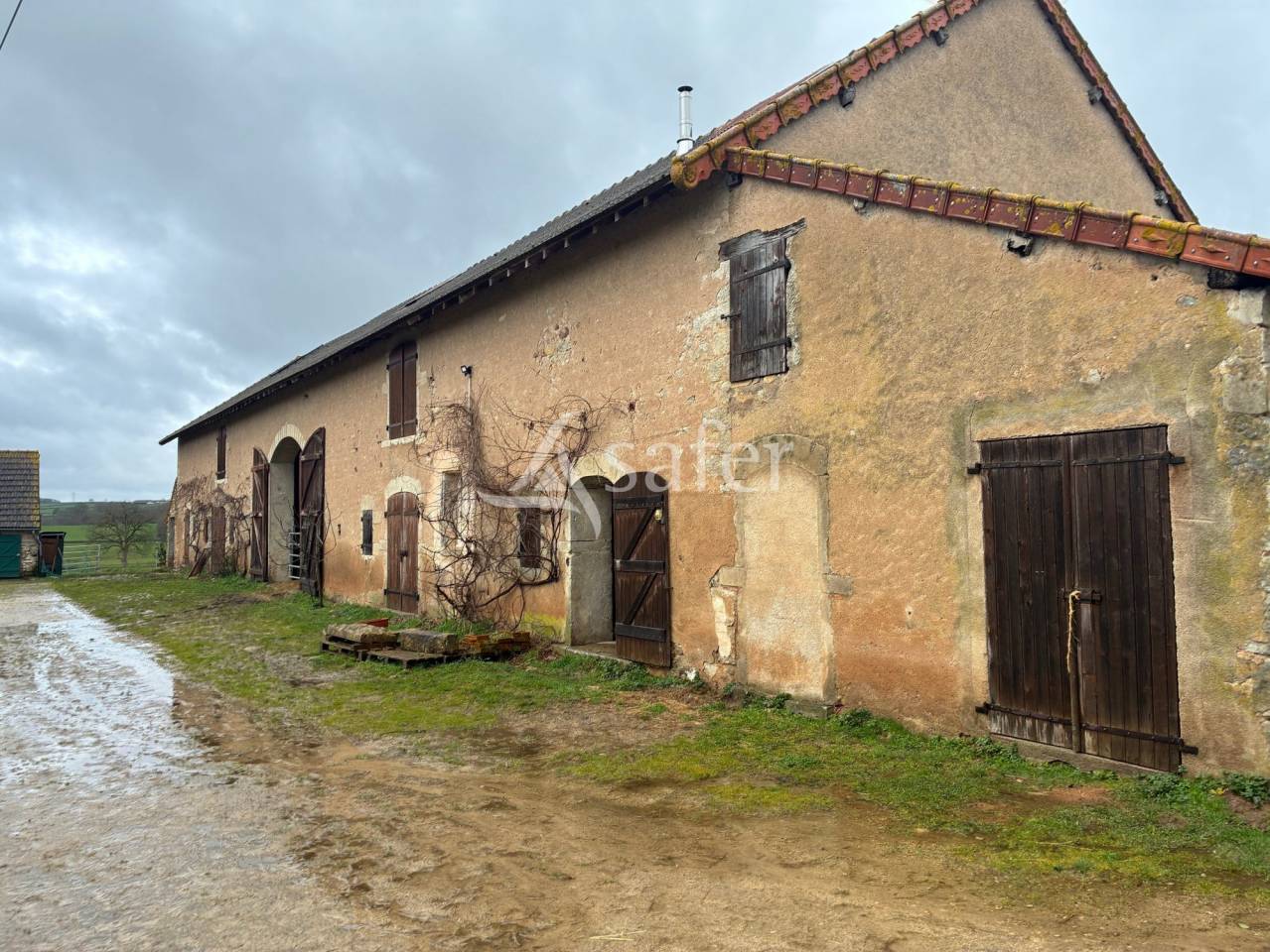 Propriet&agrave; equestre In vendita Sa&ocirc;ne-et-Loire