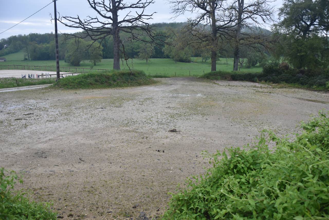 Propriet&agrave; equestre In vendita Lot