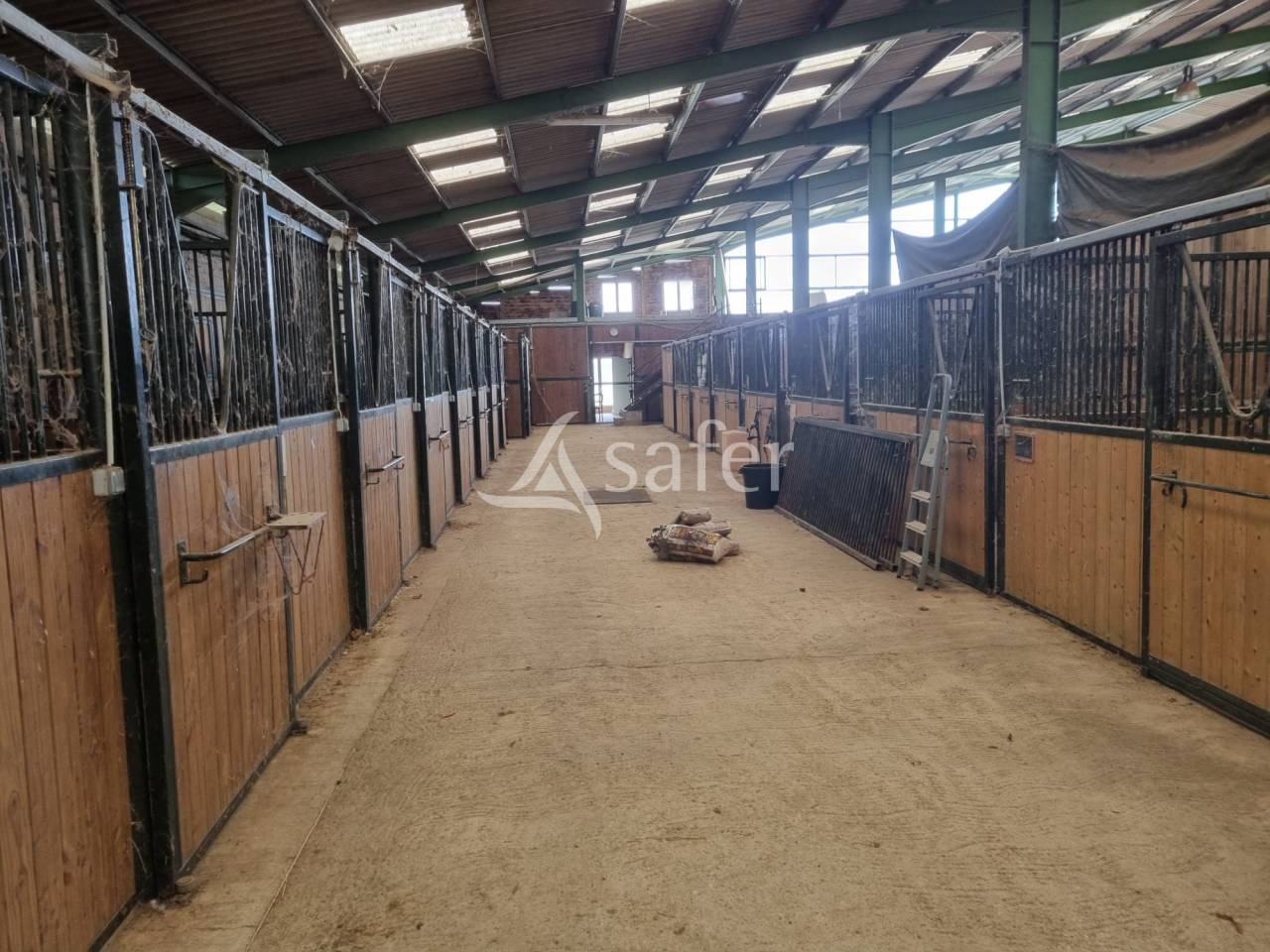 Propriet&agrave; equestre In vendita Haute-Garonne