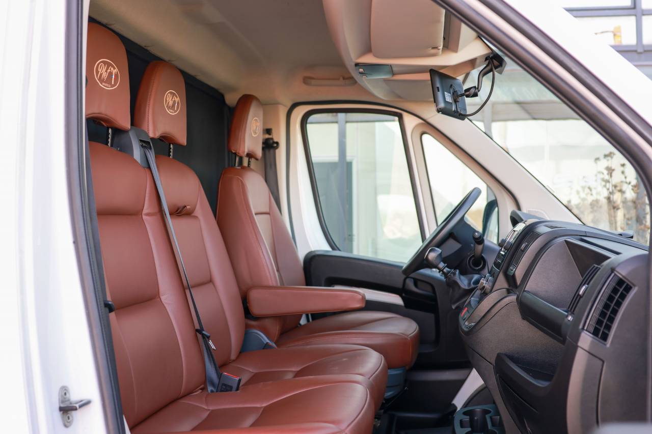 Van per Cavalli Peugeot BOXER 2021 Occasione