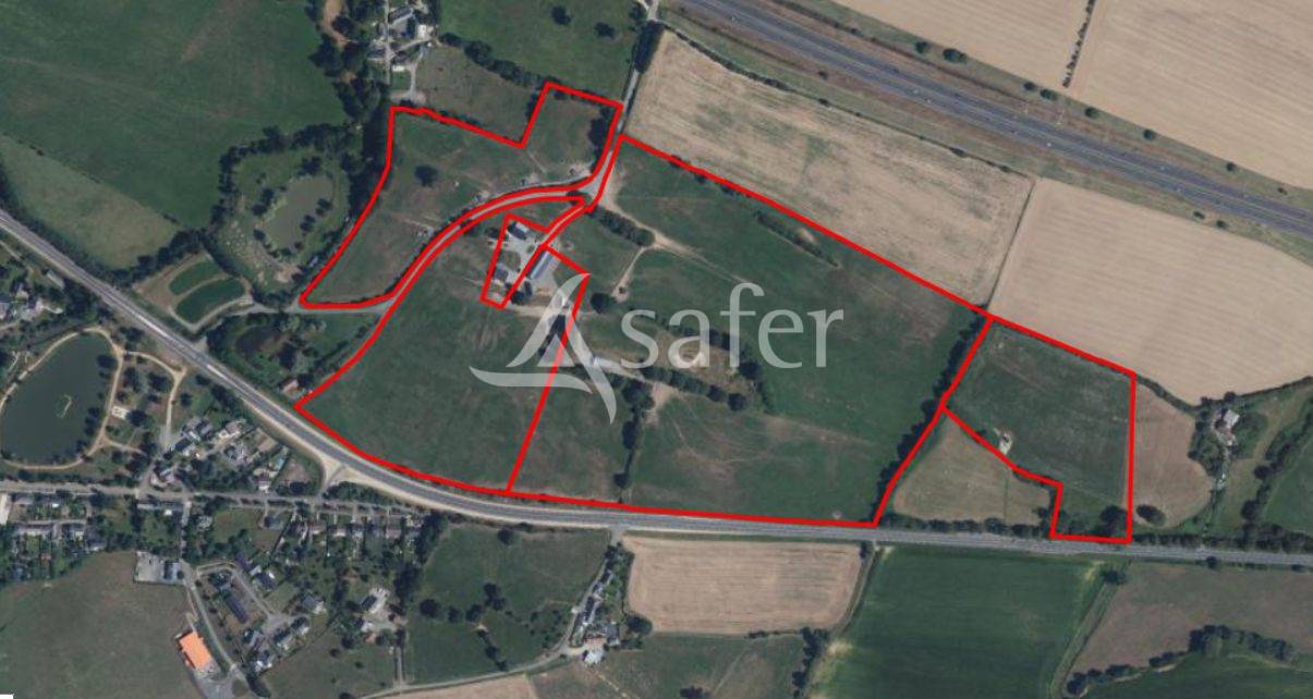 Propriet&agrave; equestre In vendita Mayenne