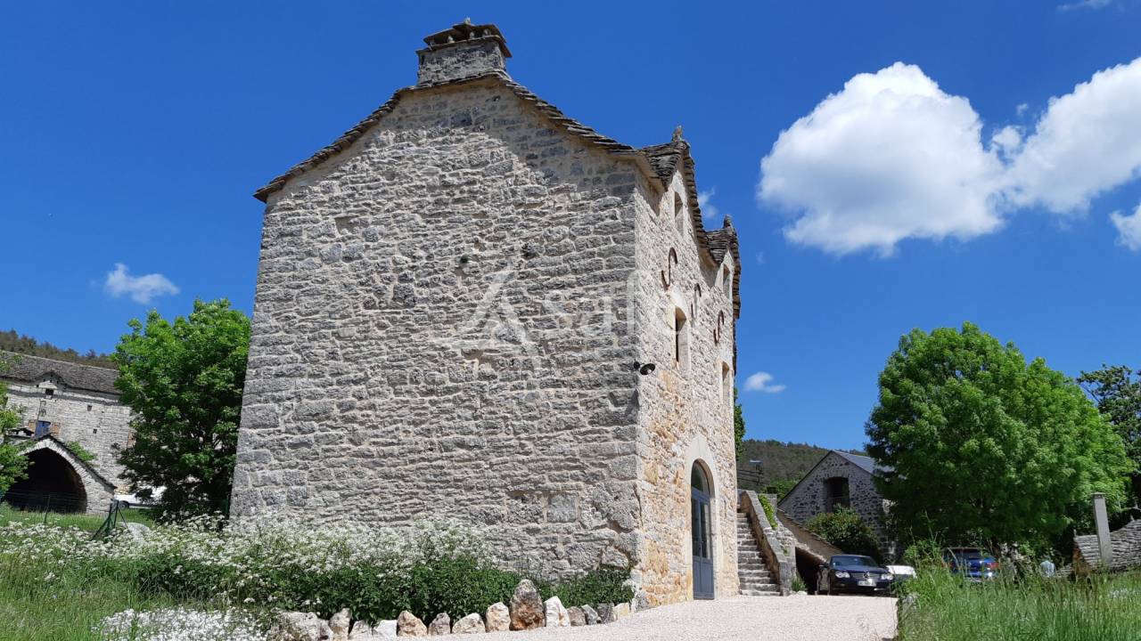 Propriet&agrave; rurale In vendita Loz&egrave;re