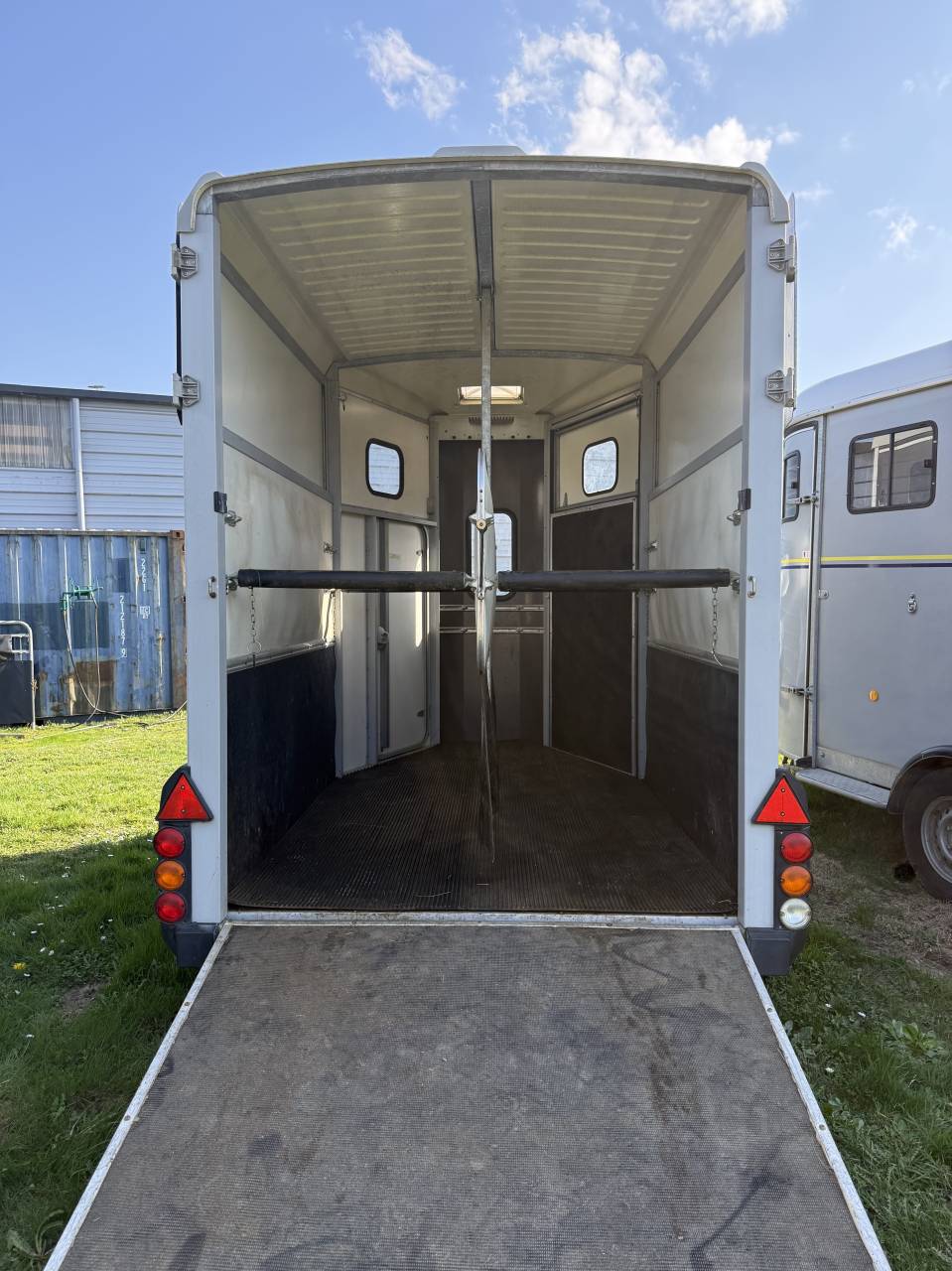 Trailer Ifor Williams HB506 2 Cavalli 2013 Occasione