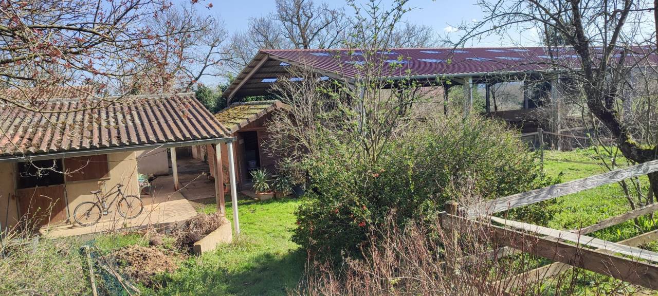 Scuderia per proprietari In vendita Allier