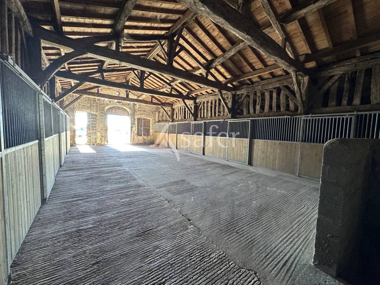 Propriet&agrave; equestre In vendita Dordogne