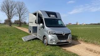 Van per Cavalli Renault RENAULT MASTER  2023 Occasione