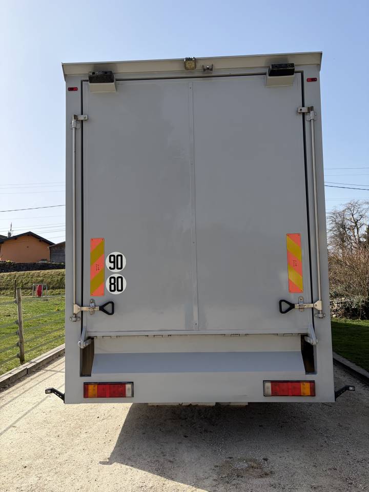 Camion per Cavalli Renault  2001 Occasione