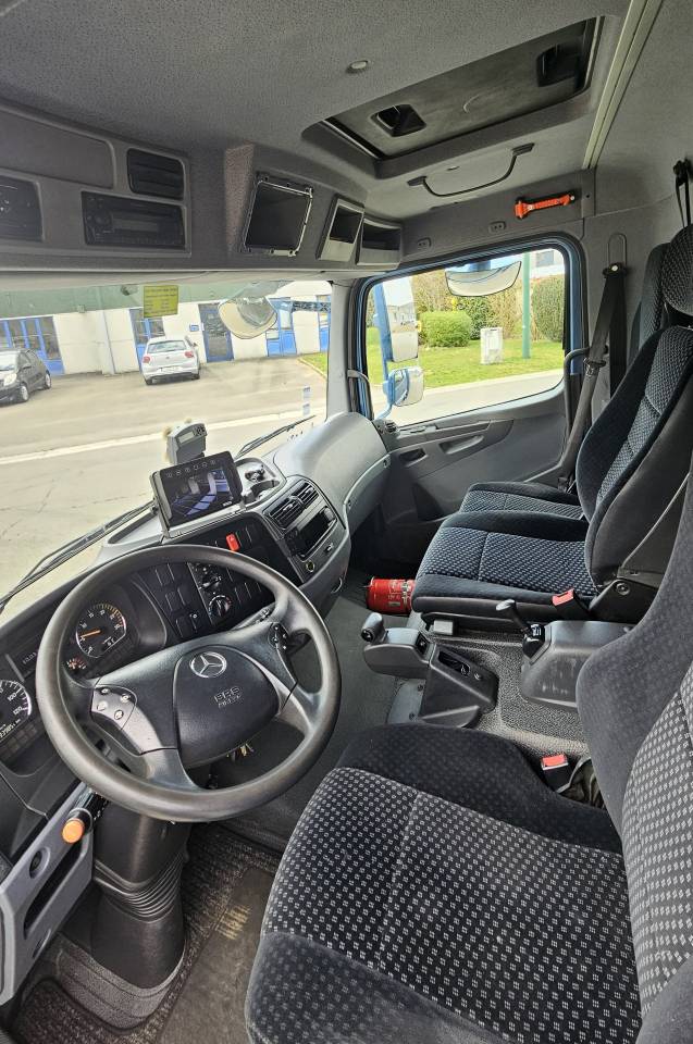 Camion per Cavalli Mercedes ATEGO 2013 Occasione