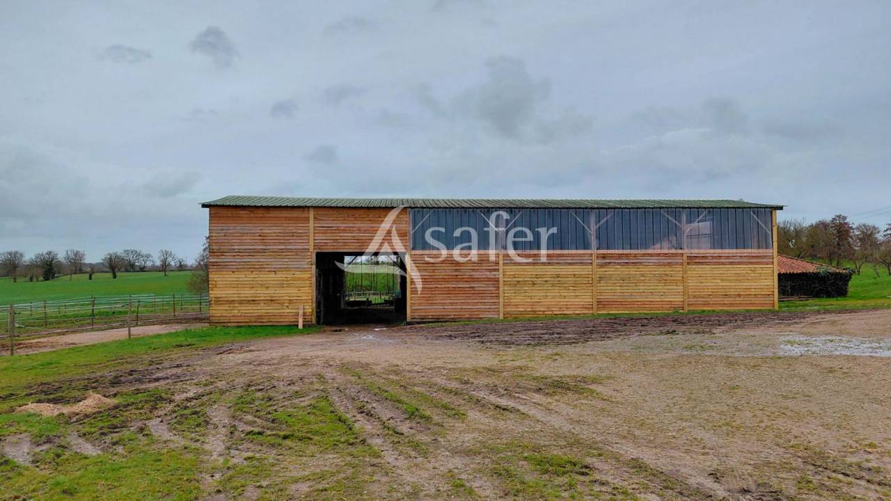 Propriet&agrave; equestre In vendita Deux-S&egrave;vres