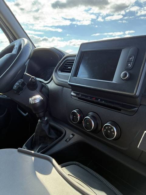 Van per Cavalli Renault MASTER 2021 Nuovo