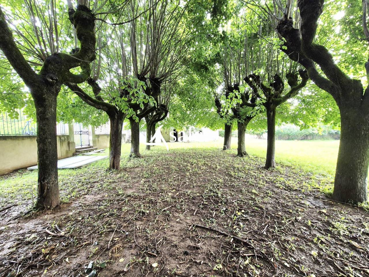 Propriet&agrave; rurale In vendita Rh&ocirc;ne