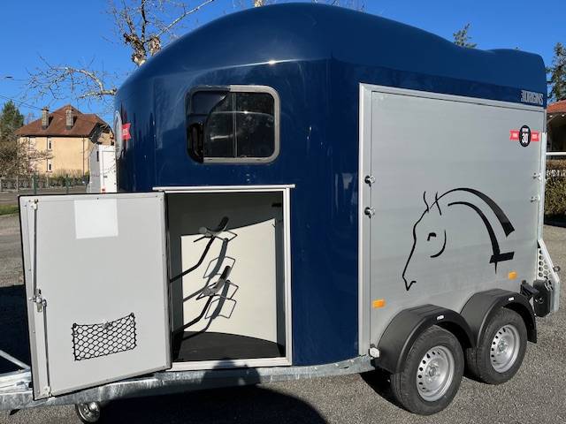 Trailer Cheval Libert&eacute; Origins  2 Cavalli 2026 Nuovo