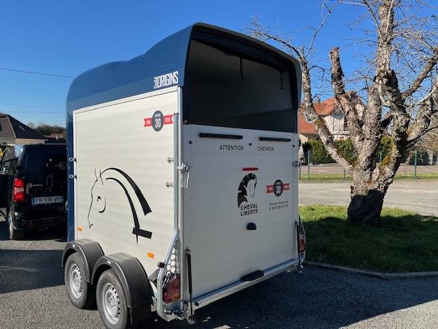 Trailer Cheval Libert&eacute; Origins  2 Cavalli 2026 Nuovo