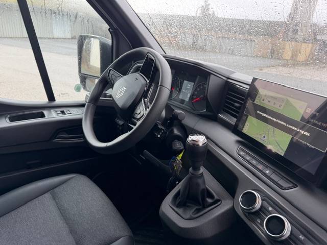 Van per Cavalli AKX Renault Master 2026 Nuovo